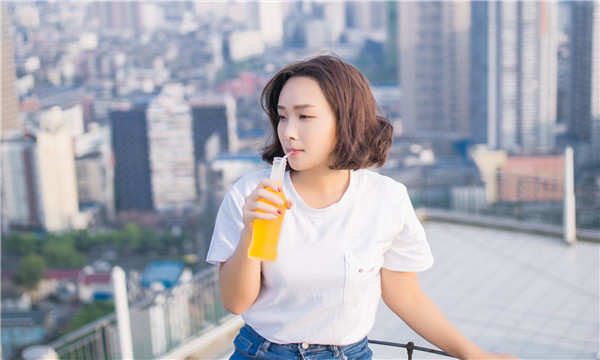大余关于试管代生助孕多少钱的详尽分析与指导