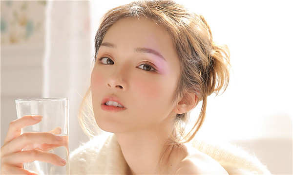 大余如何选择代育生子公司，让不孕不育患者家庭孕育自己的孩子？