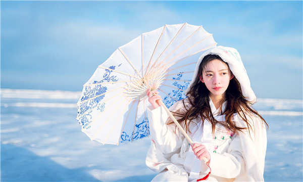 大余试管代怀生子多少钱一个？助孕之路的费用分析与方案选择
